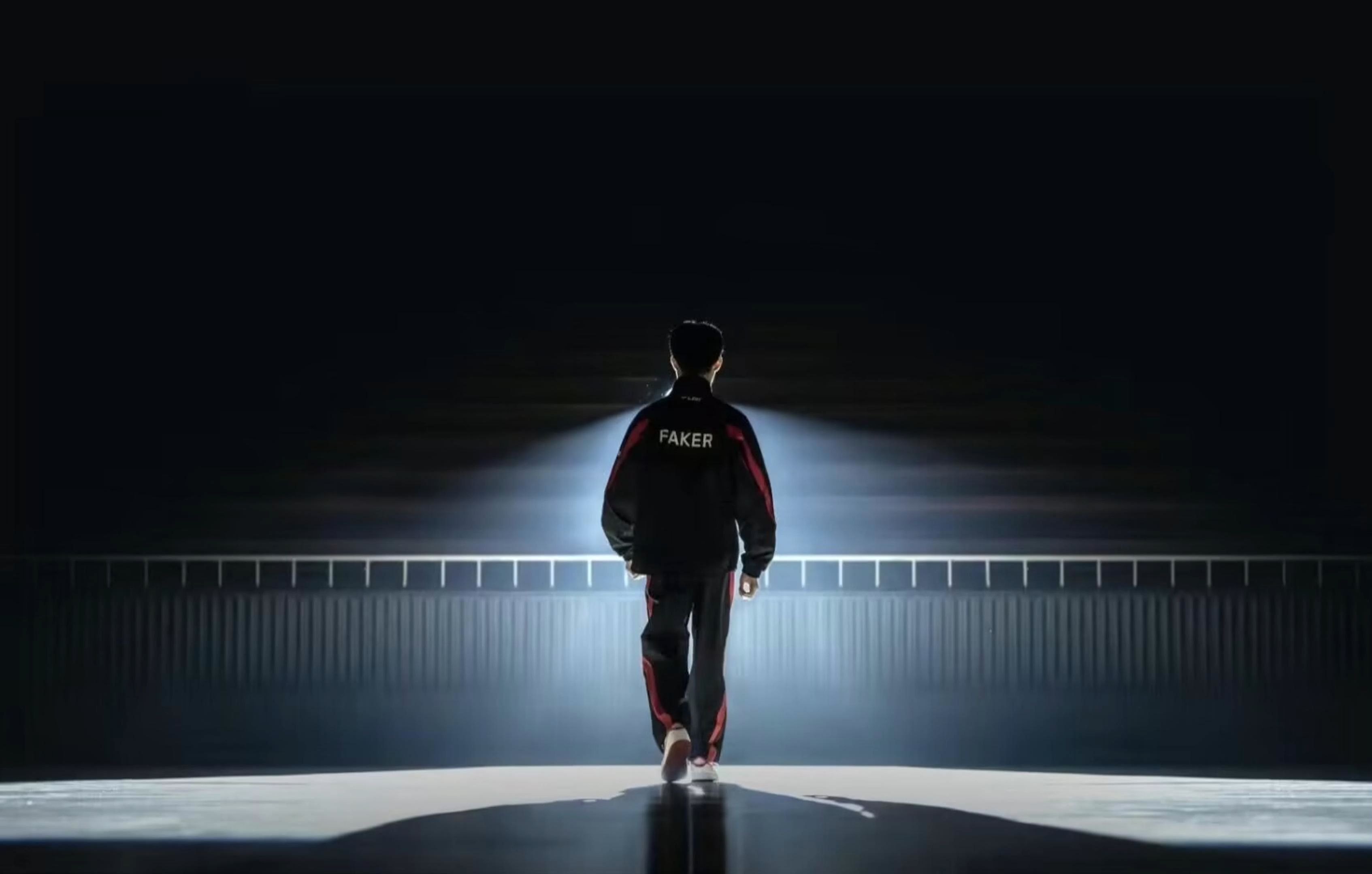 Doggo： ＂在每场比赛之前，职业选手必须要有100%的自信＂